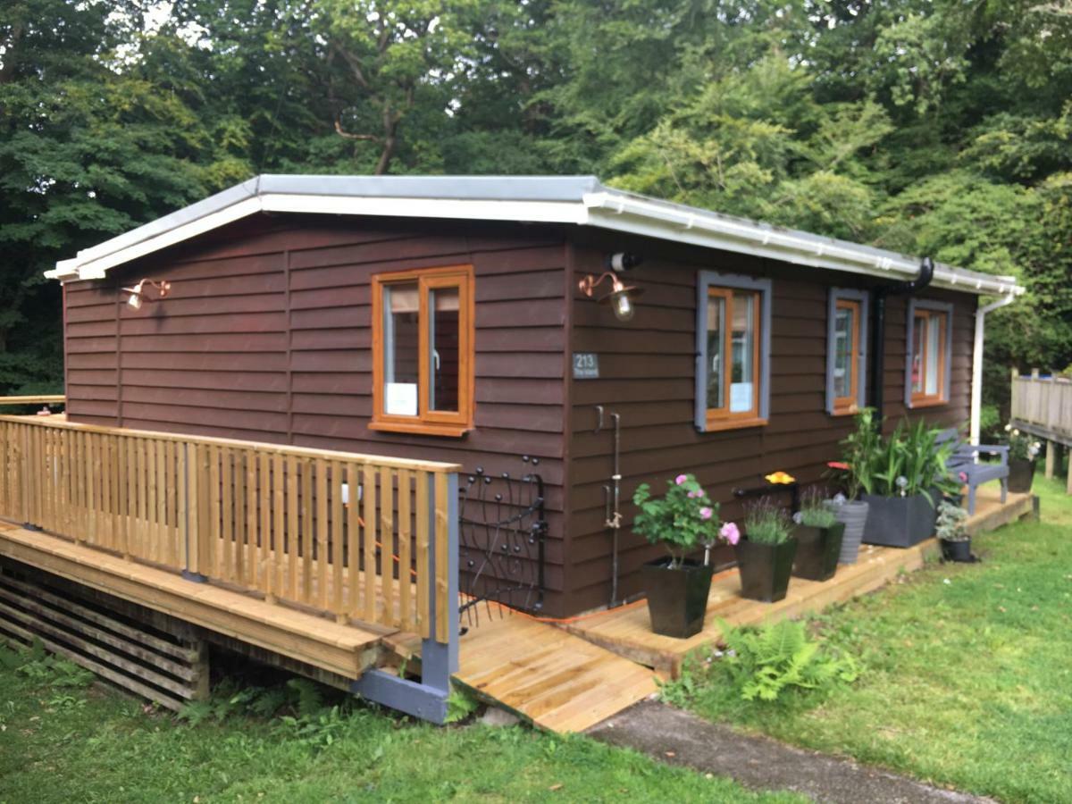 Scarlett Cabin Glan Gwna Villa Caernarfon Exterior foto